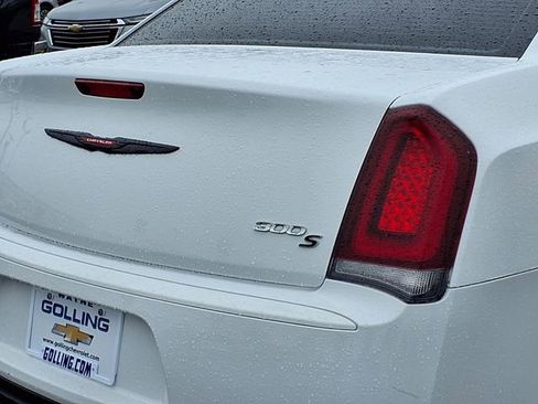 Used 2020 Chrysler 300 S RWD image 23