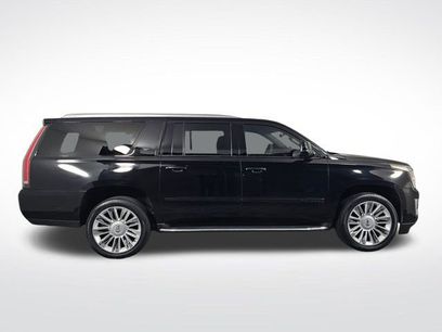 Used 2019 Cadillac Escalade ESV Luxury