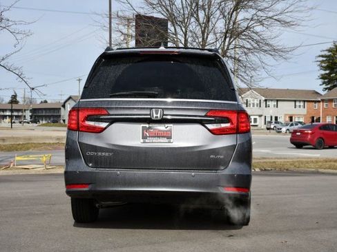 Used 2024 Honda Odyssey Elite image 6