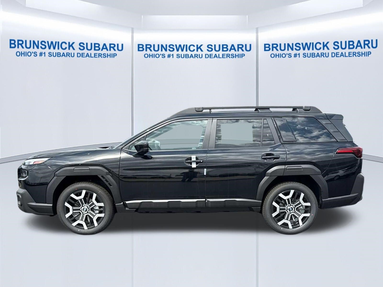 New 2026 Subaru Outback Touring AWD/4WD image 2
