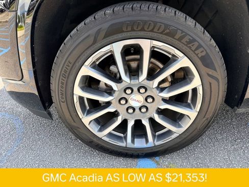 Used 2020 GMC Acadia Denali w/ Technology Package FWD image 36