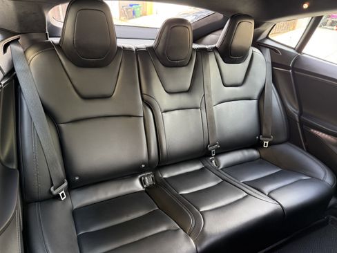Used 2019 Tesla Model S 100D image 13