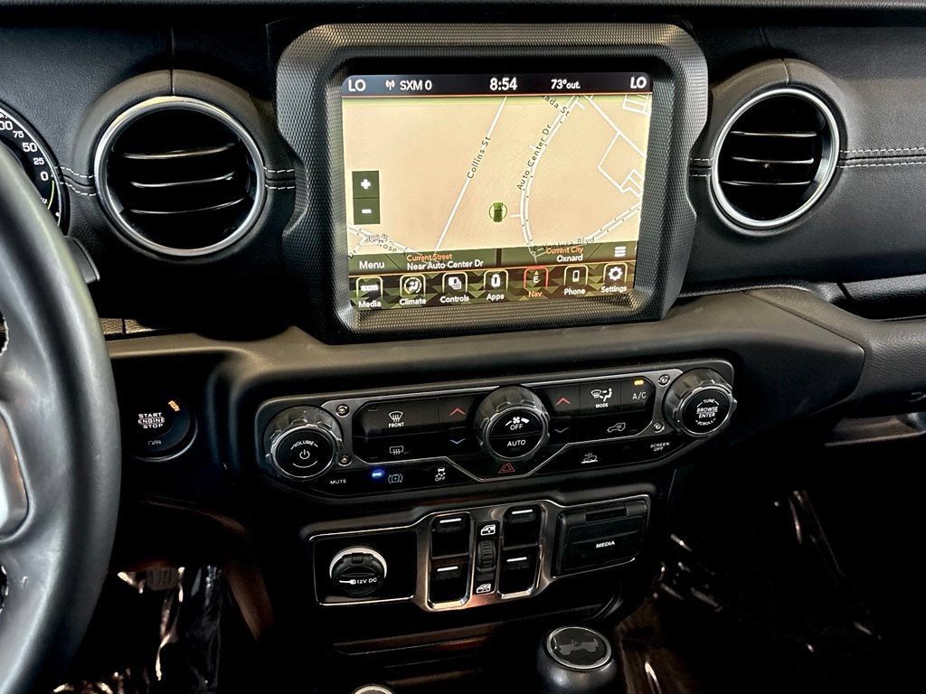 Used 2022 Jeep Wrangler Unlimited Sahara AWD/4WD image 23
