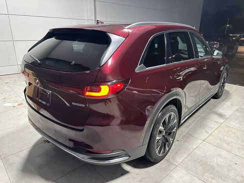 Used 2024 MAZDA CX-90 Plug-In Hybrid w/ Premium Pkg image 4