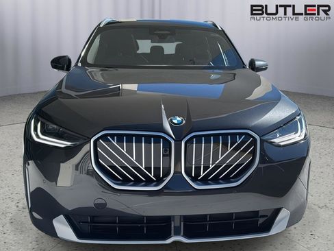 Certified 2025 BMW X3 xDrive30i w/ Premium Package image 7