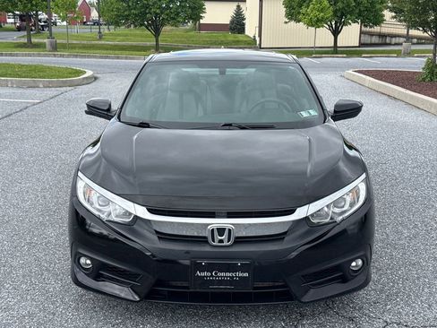 Used 2017 Honda Civic EX-T image 2