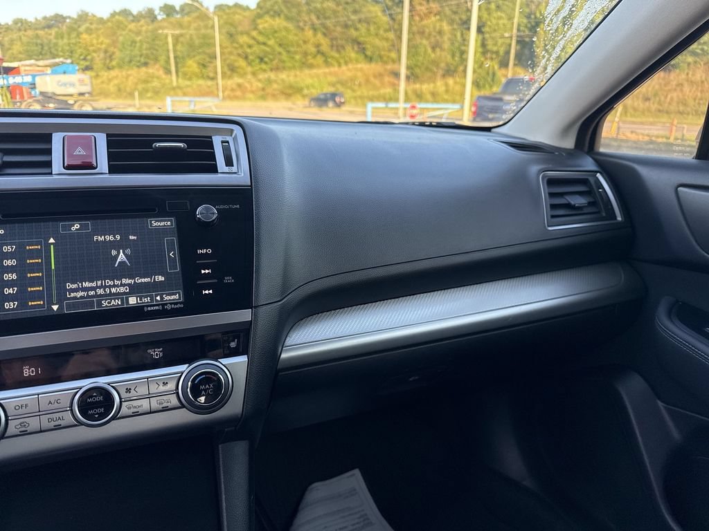 Used 2015 Subaru Outback 2.5i Premium AWD/4WD image 11
