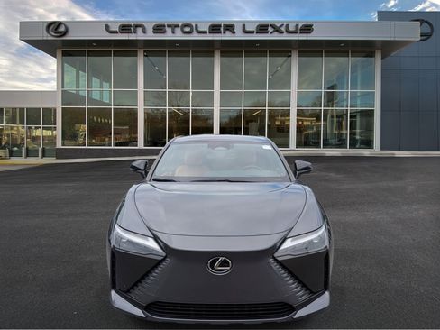 Certified 2023 Lexus RZ 450e Premium w/ Accessory Package (Z1) AWD/4WD image 8