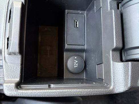 Used 2018 Ford Focus SE image 15