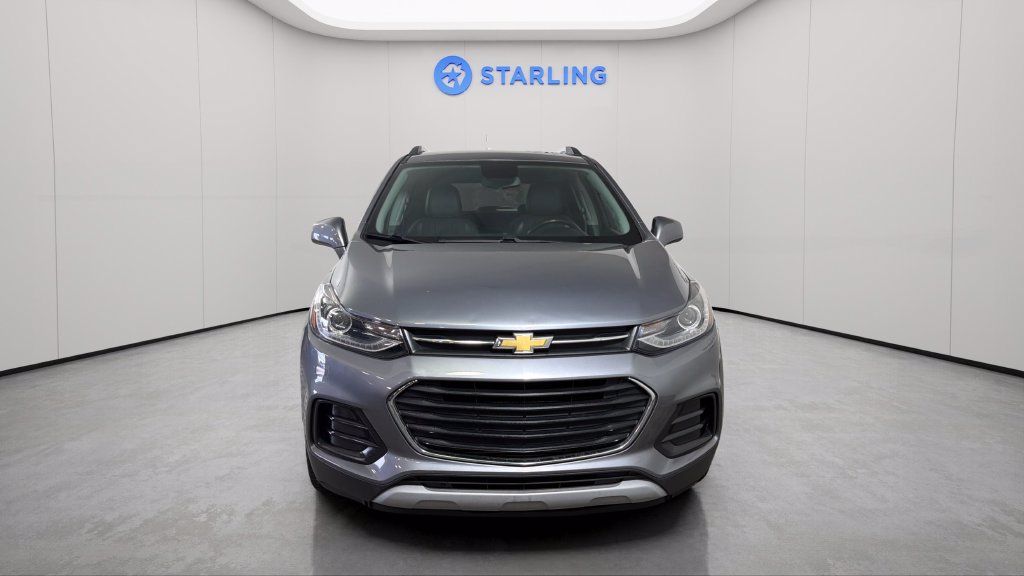 Used 2020 Chevrolet Trax LT w/ LT Convenience Package FWD image 15