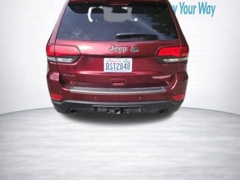 Used 2020 Jeep Grand Cherokee Trailhawk w/ Trailhawk Luxury Group AWD/4WD image 6