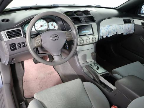 Used 2004 Toyota Solara SE FWD image 8