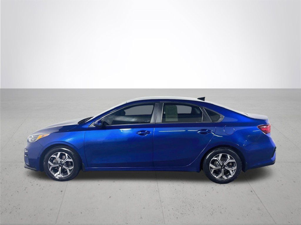 Used 2019 Kia Forte LXS FWD image 9
