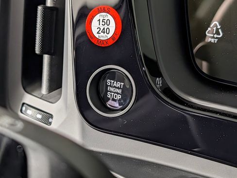 New 2026 Porsche Cayenne image 38