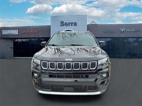 Certified 2024 Jeep Compass Limited image 2