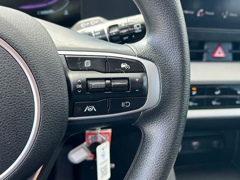Certified 2025 Kia Sportage LX image 23