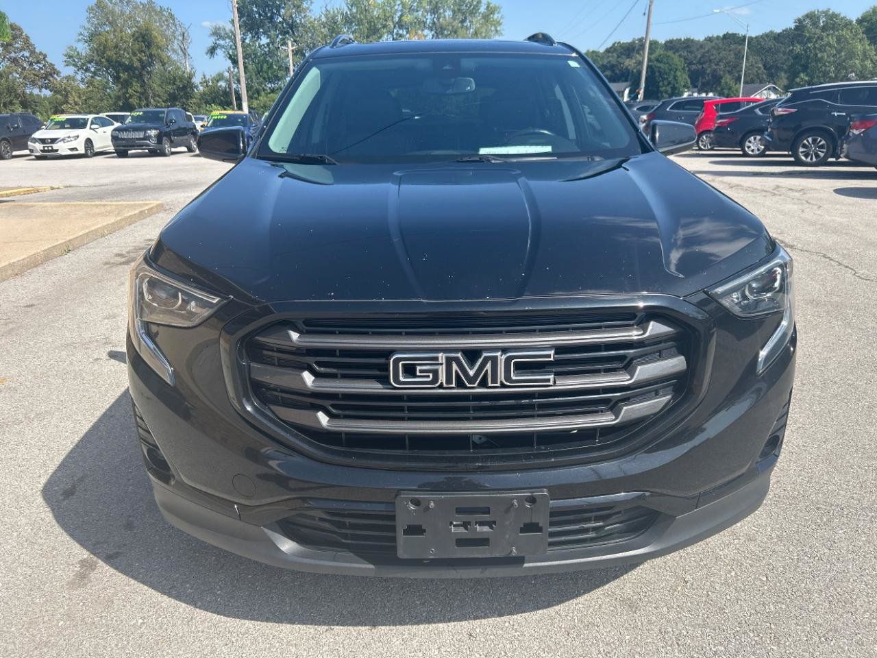 Used 2020 GMC Terrain SLT w/ Preferred Package AWD/4WD image 2