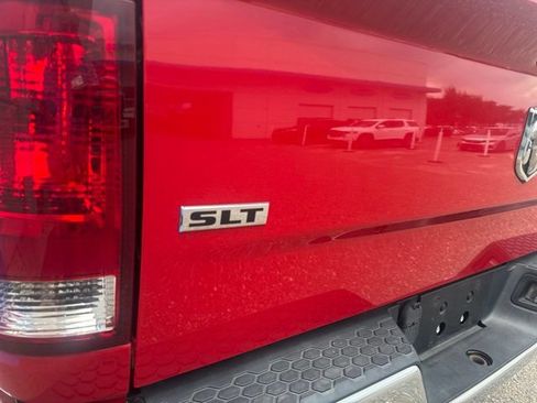 Used 2022 RAM 1500 Classic SLT RWD image 23
