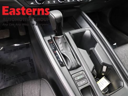 Used 2025 Honda Accord SE image 13
