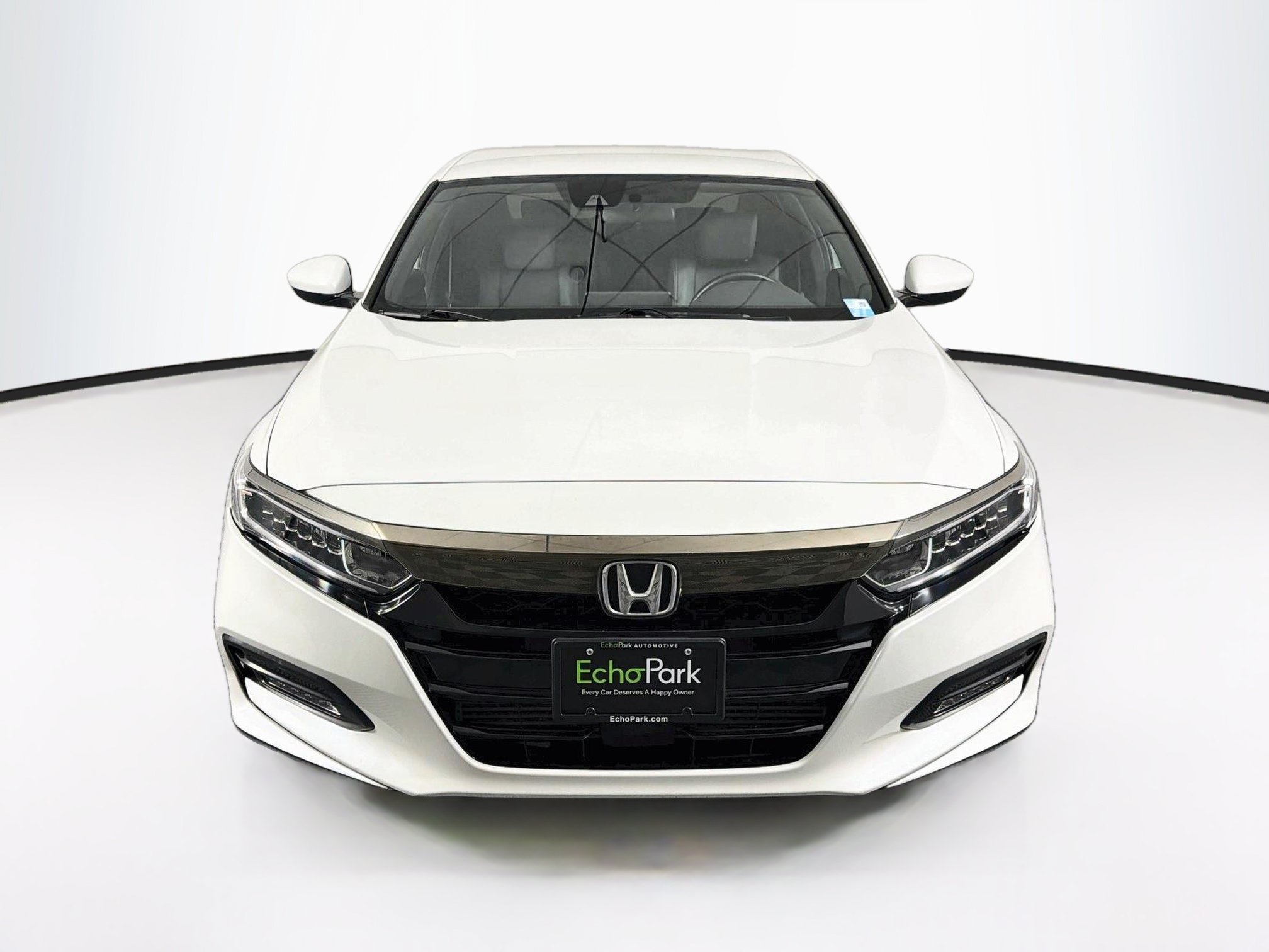 Used 2019 Honda Accord Sport image 2