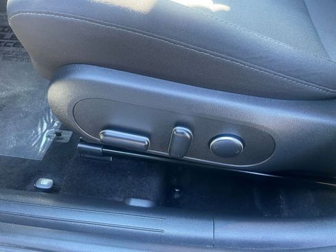 Used 2025 Hyundai Kona SEL image 23