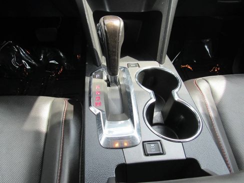 Used 2015 GMC Terrain Denali FWD image 32