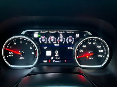 Used 2021 Chevrolet Tahoe Premier w/ Premium Package image 33