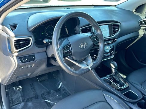 Used 2017 Hyundai Ioniq Limited image 21