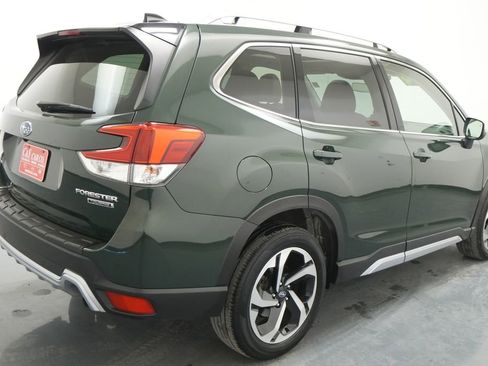 Used 2024 Subaru Forester Touring w/ POP Package 3 AWD/4WD image 9