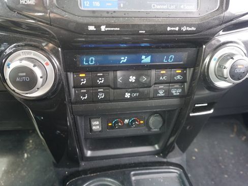 Used 2019 Toyota 4Runner Limited RWD image 11