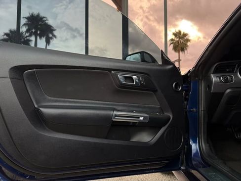 Used 2018 Ford Mustang GT image 33