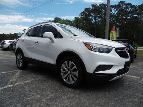 Used 2017 Buick Encore Preferred FWD image 3