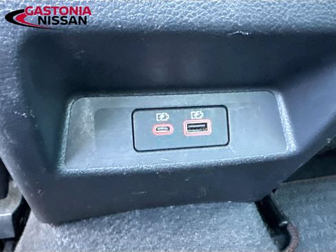 Used 2023 Nissan Altima 2.5 SR FWD image 32