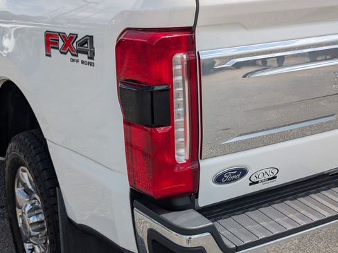 Certified 2023 Ford F250 King Ranch w/ Chrome Package AWD/4WD image 18