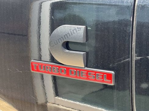 New 2026 RAM 2500 Laramie w/ Night Edition AWD/4WD image 8