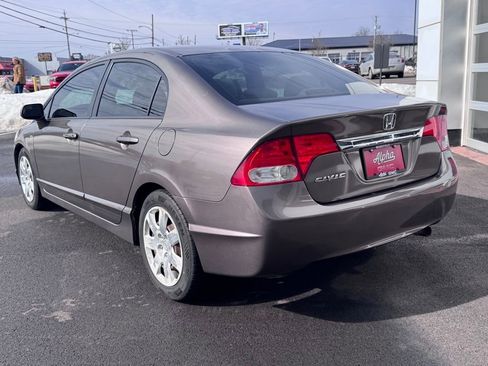 Used 2011 Honda Civic LX image 3