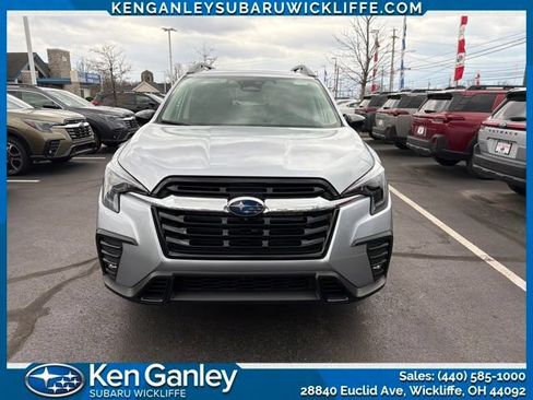 Used 2026 Subaru Ascent Limited AWD/4WD image 2