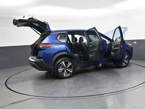 Used 2023 Nissan Rogue SL FWD image 48