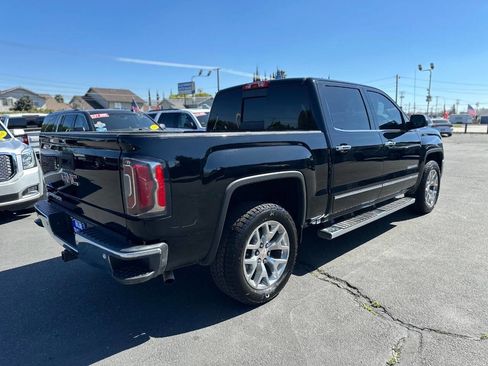 Used 2018 GMC Sierra 1500 SLT w/ SLT Premium Package image 7