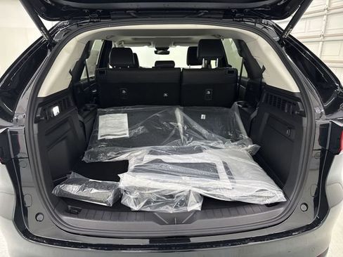 Used 2026 MAZDA CX-90 3.3 Turbo w/ Preferred Package image 15