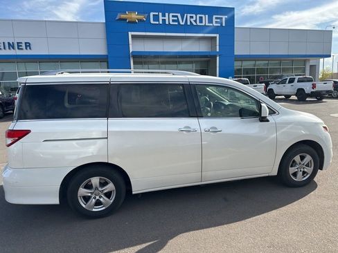 Used 2017 Nissan Quest SV image 5