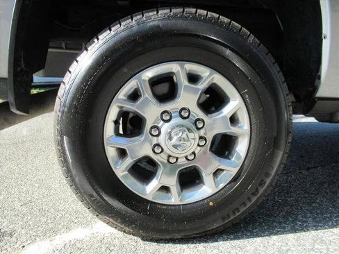 Certified 2024 RAM 2500 Laramie AWD/4WD image 7