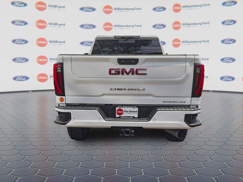 Used 2025 GMC Sierra 2500 Denali w/ Denali Reserve Package image 4