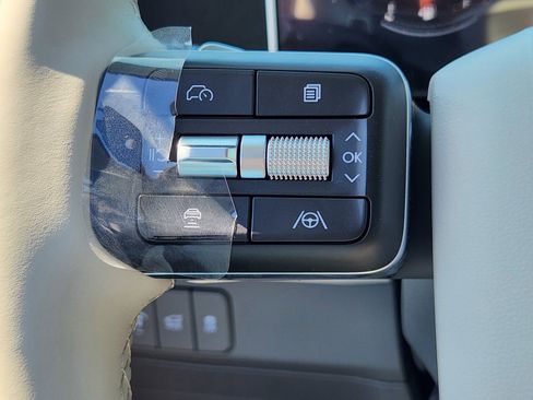 New 2025 Hyundai Santa Fe SEL image 37