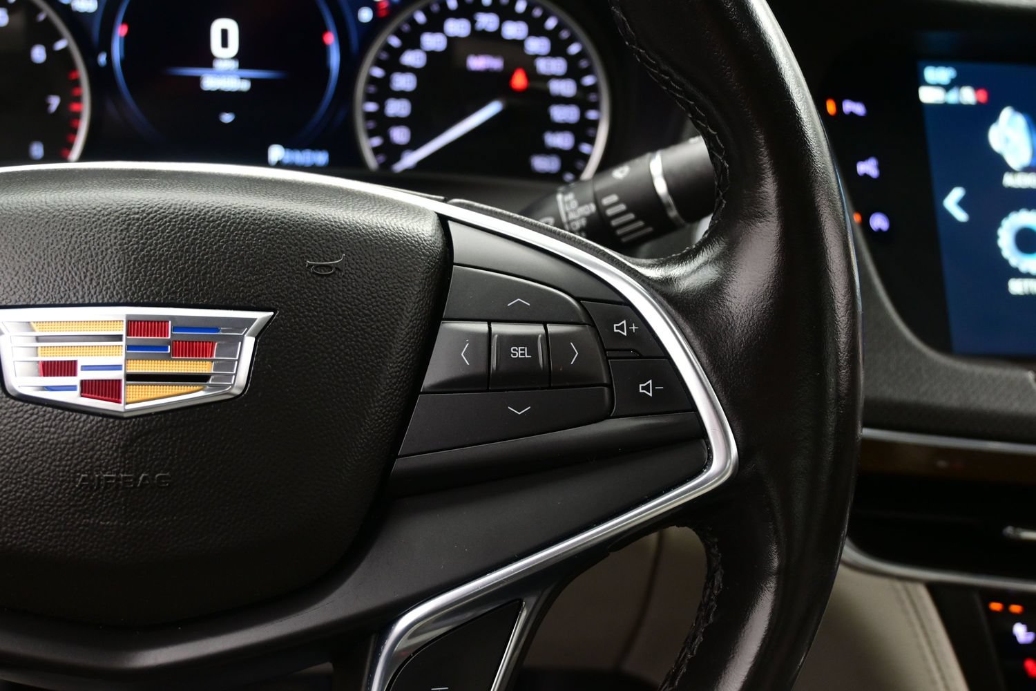 Used 2018 Cadillac CT6 Luxury AWD/4WD image 24