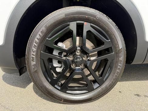 New 2025 Kia Telluride SX Prestige X-Line AWD/4WD image 9