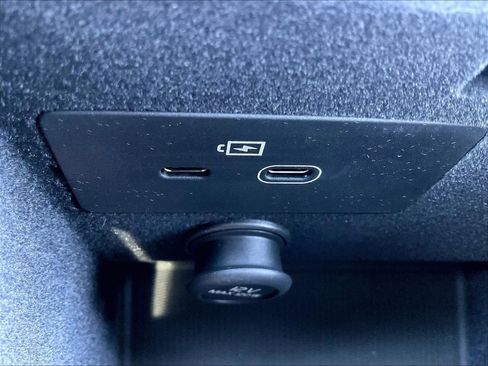 New 2027 Volvo XC90 B6 Plus AWD/4WD image 22
