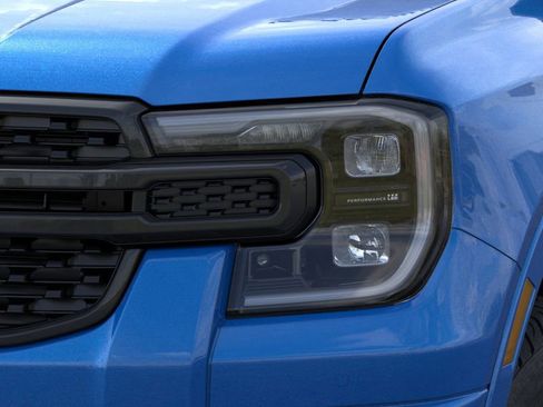 New 2025 Ford Ranger Lariat w/ FX4 Off-Road Package image 18