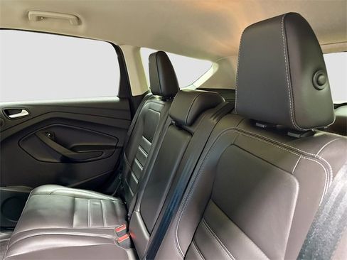 Used 2017 Ford Escape Titanium image 24