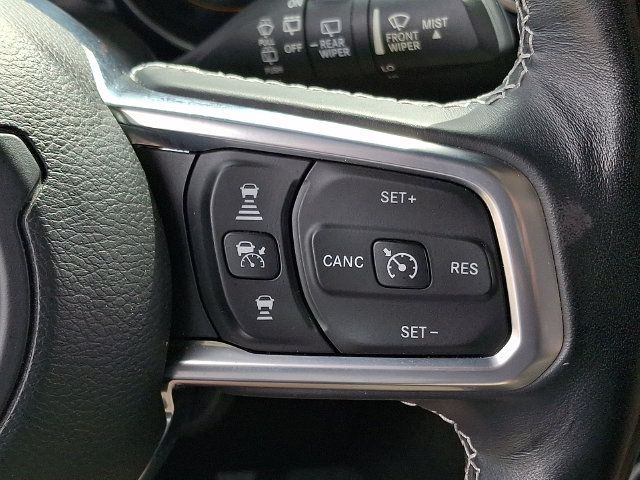 Used 2020 Jeep Wrangler Unlimited Sahara AWD/4WD image 23